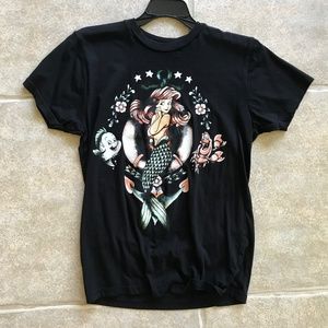 Disney Little Mermaid black t-shirt Size S